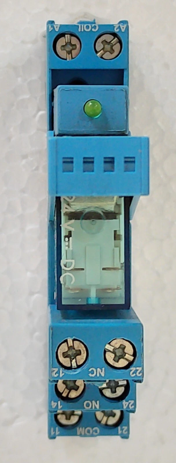 admin/uploads/uploads/finder 99.80 relay socket lot_2.webp